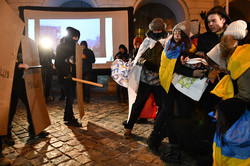 Студенти відтворили події Революції Гідності (ФОТО)