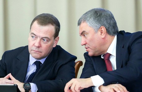 Росія жорстко відреагувала на санкції проти Медведчука — вважають їх виходом з переговорного процесу по Донбасу.