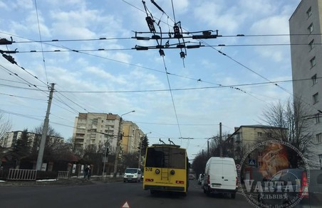 У Львові зранку зупинився рух тролейбусів кількох маршрутів