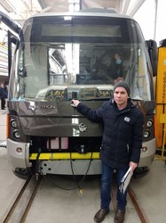У Львові зібрали новий трамвай «Електрон» для Києва