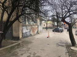У Львові руйнується будівля НДІ «Еротрон»