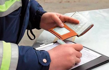 Львівський водій став рекордсменом по сплаті штрафу за новим законом