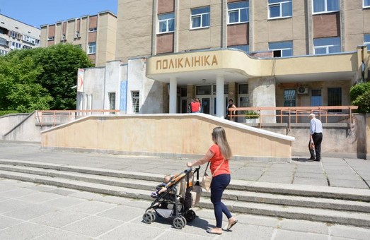 Заступник міського голови Львова Москаленко пояснив, чому вирішили частину поліклініки на вулиці Мазепи перетворити на «ковідну» лікарню