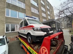 Клінічна лікарня швидкої допомоги міста Львова отримала сучасний реанімобіль (ФОТО)
