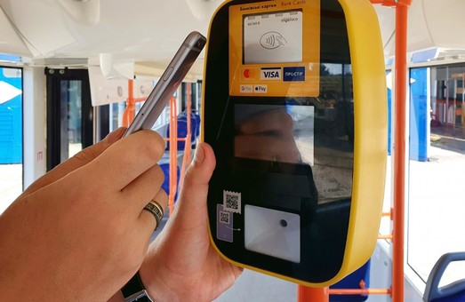 У Стрийській ТГ активно впроваджуються нові системи оплати проїзду: видано понад 1000 соціальних карток