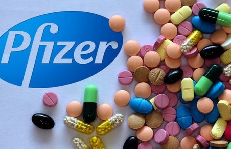 Українська фармацевтична компанія "Дарниця" буде виготовляти протиковідний препарат, розроблений "Pfizer"