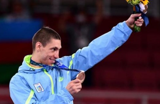 Львівський спортсмен Станіслав Горуна продає свою олімпійську медаль для допомоги ЗСУ