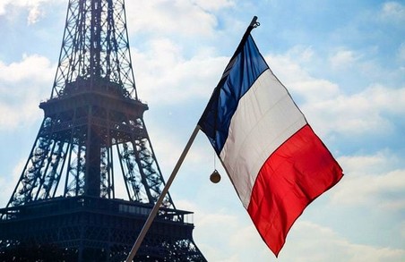 Франція підтримає нафтове та газове ембарго проти Росії