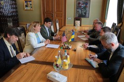Тимчасова повірена США Крістіна Квін зустрілася із очільниками Львова та Львівської області (ФОТО)
