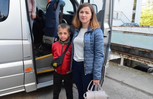 Із львівського Західноукраїнського спеціалізованого медичного центру важкохворих дітей евакуюють за кордон