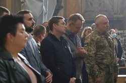 Учора у Львові молися за український народ, українське військо та місто Львів (ФОТО)