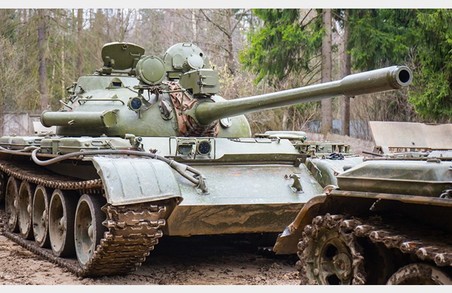 Чехія може передати свої танки Україні