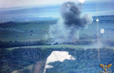 Львівські десантники знищили склад боєприпасів окупантів (відео)