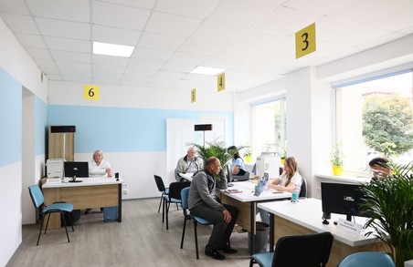 У Львові відкрили міський центр підтримки переселенців