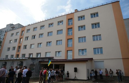 На Львівщині завершили ремонт гуртожитку для переселенців