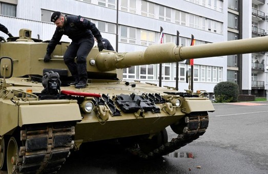 Питання постачання Leopard II стане пріоритетом для нового міністра оборони Німеччини — Reuters