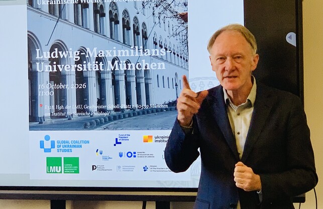„Unser Ziel ist es, das zu werden, was Harvard für die USA ist: die führende Universität im Bereich der Ukrainestudien in Deutschland.“ — Martin Schulze Wessel